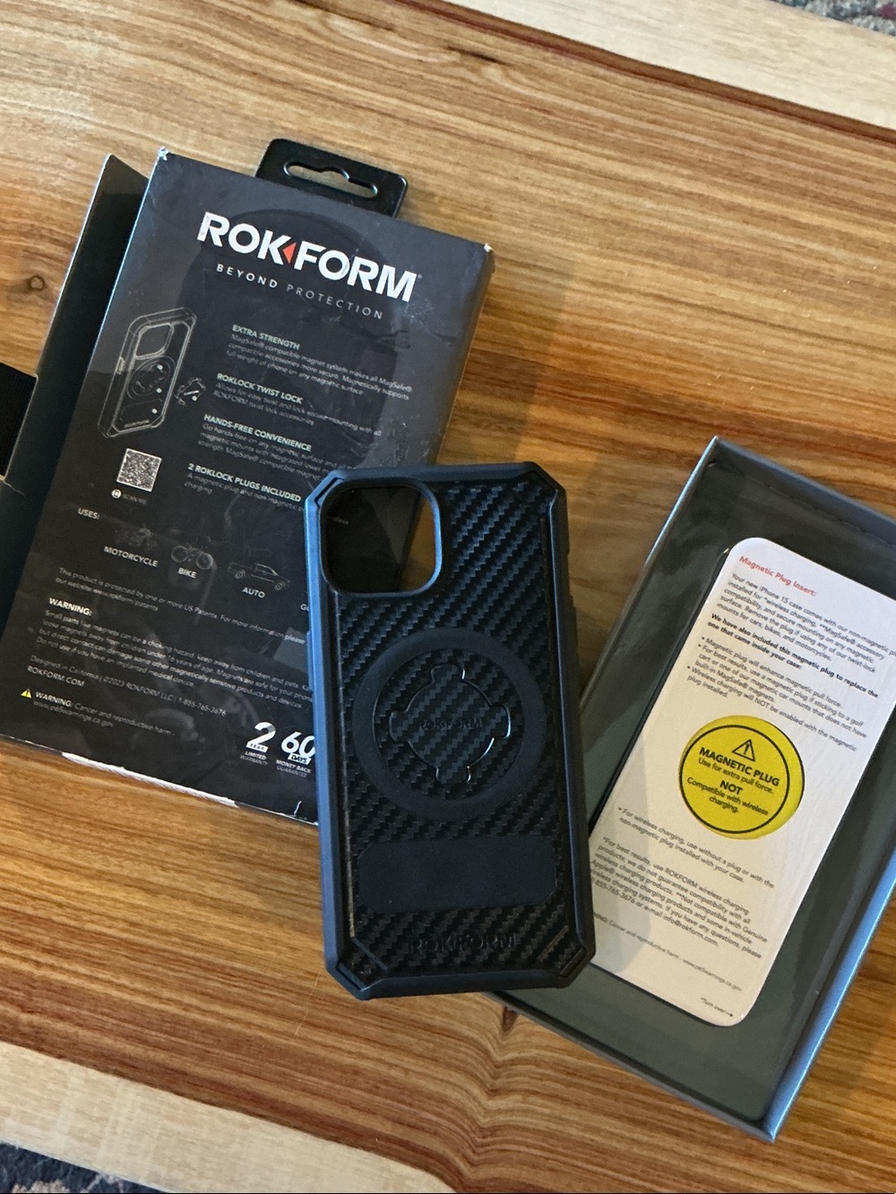 Black Carbon Fiber Magnetic Rugged Phone Case